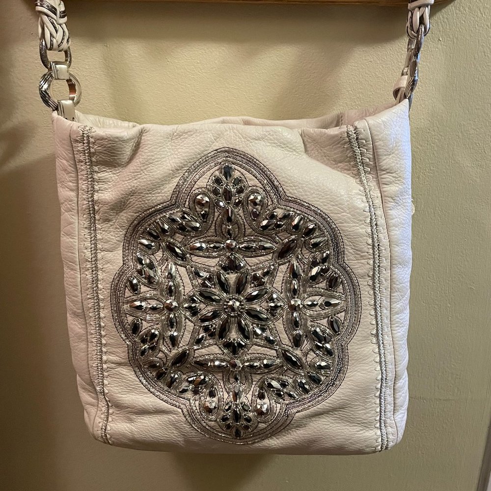 Like NEW! Brighton Purse in white